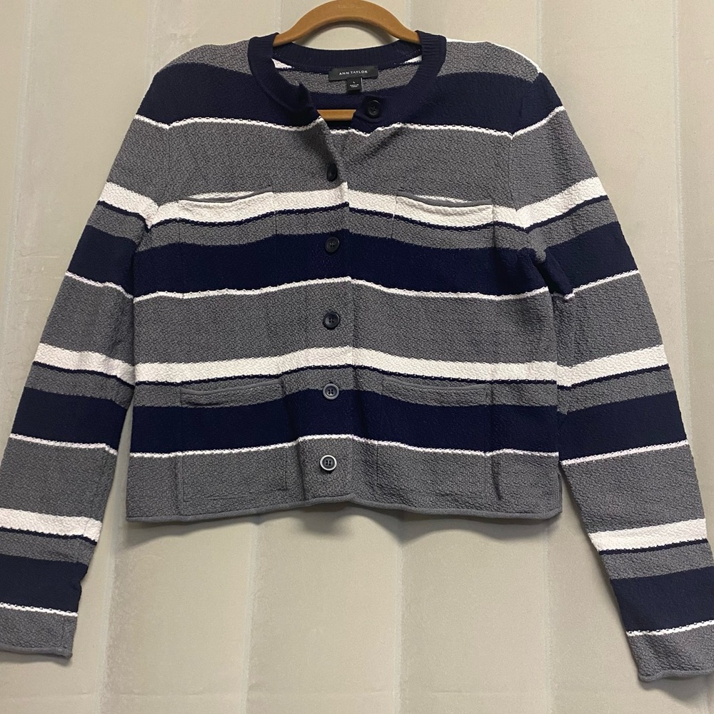 Ann Taylor Jacket Cardigan Large Button Front Striped Pockets Shoulder Pads
